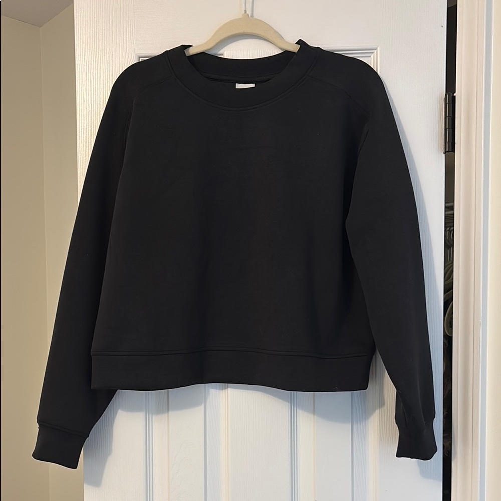 Black Crewneck Sweatshirt